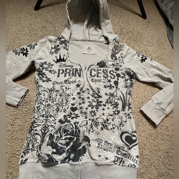 DISNEY PARKS “Once Upon A Time” PRINCESS  HOODY GRAY BLACK SILVER STUDS Medium - Picture 1 of 13
